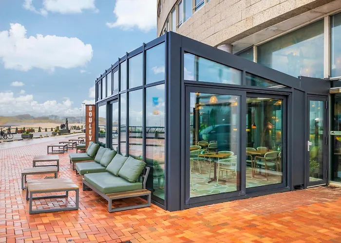 Suites Boulevard 17