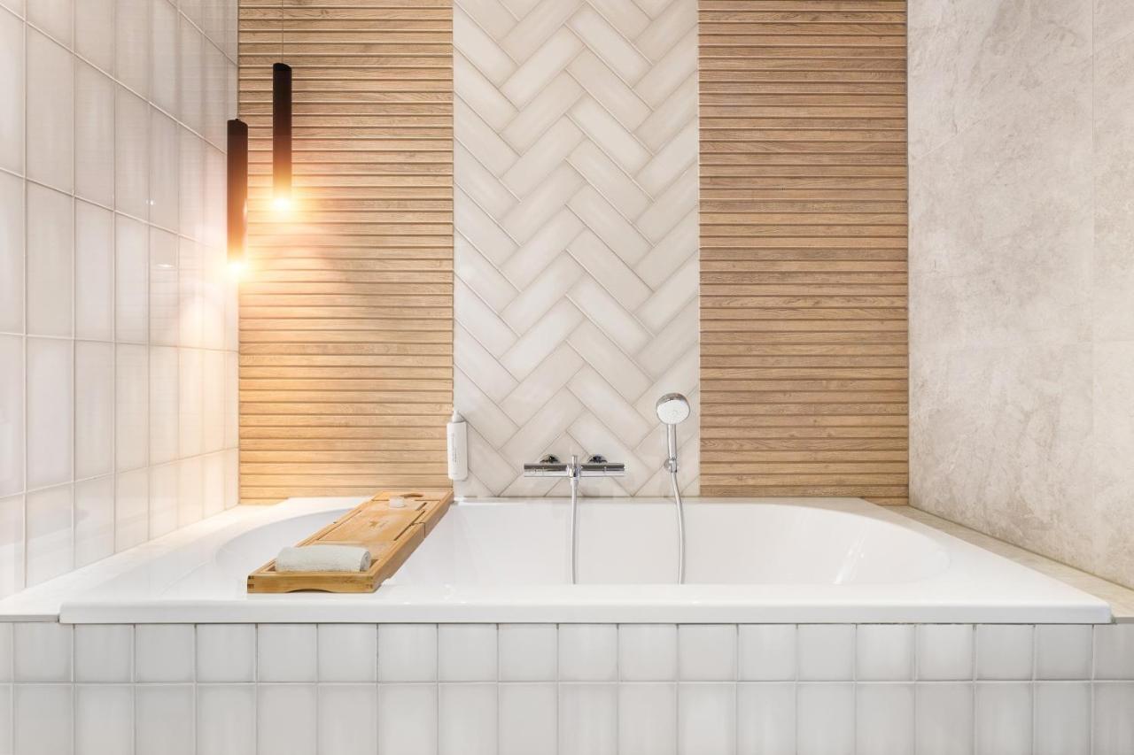 Boulevard 17 Hotel 4*